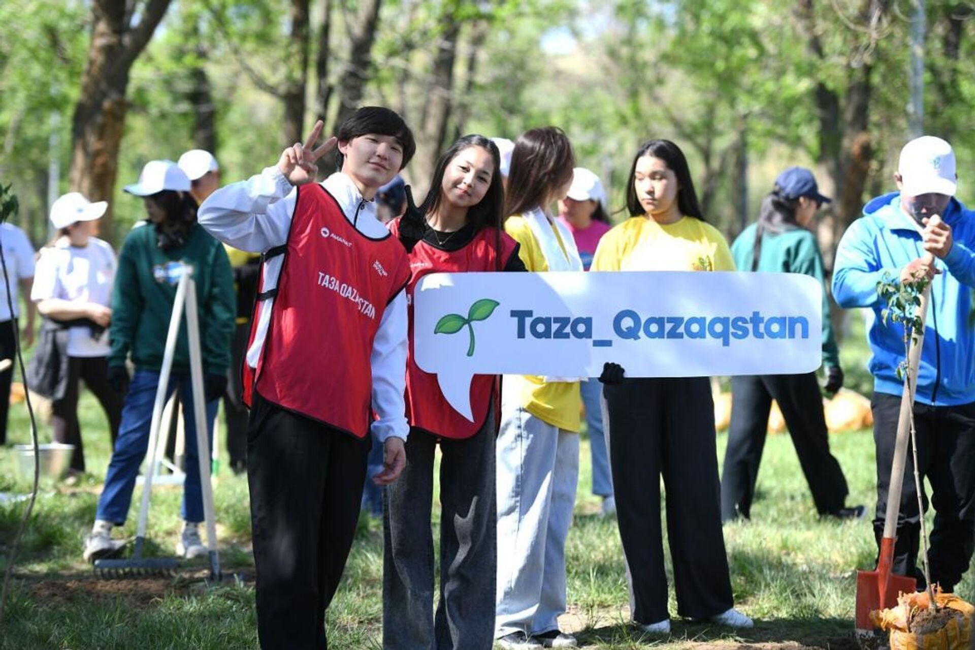 В Алматинской области прошла акция Таза Қазақстан - Sputnik Қазақстан, 1920, 25.04.2026