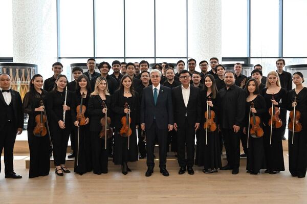 Касым-Жомарт Токаев посетил офис Фонда развития креативных индустрий в Астане
 - Sputnik Казахстан