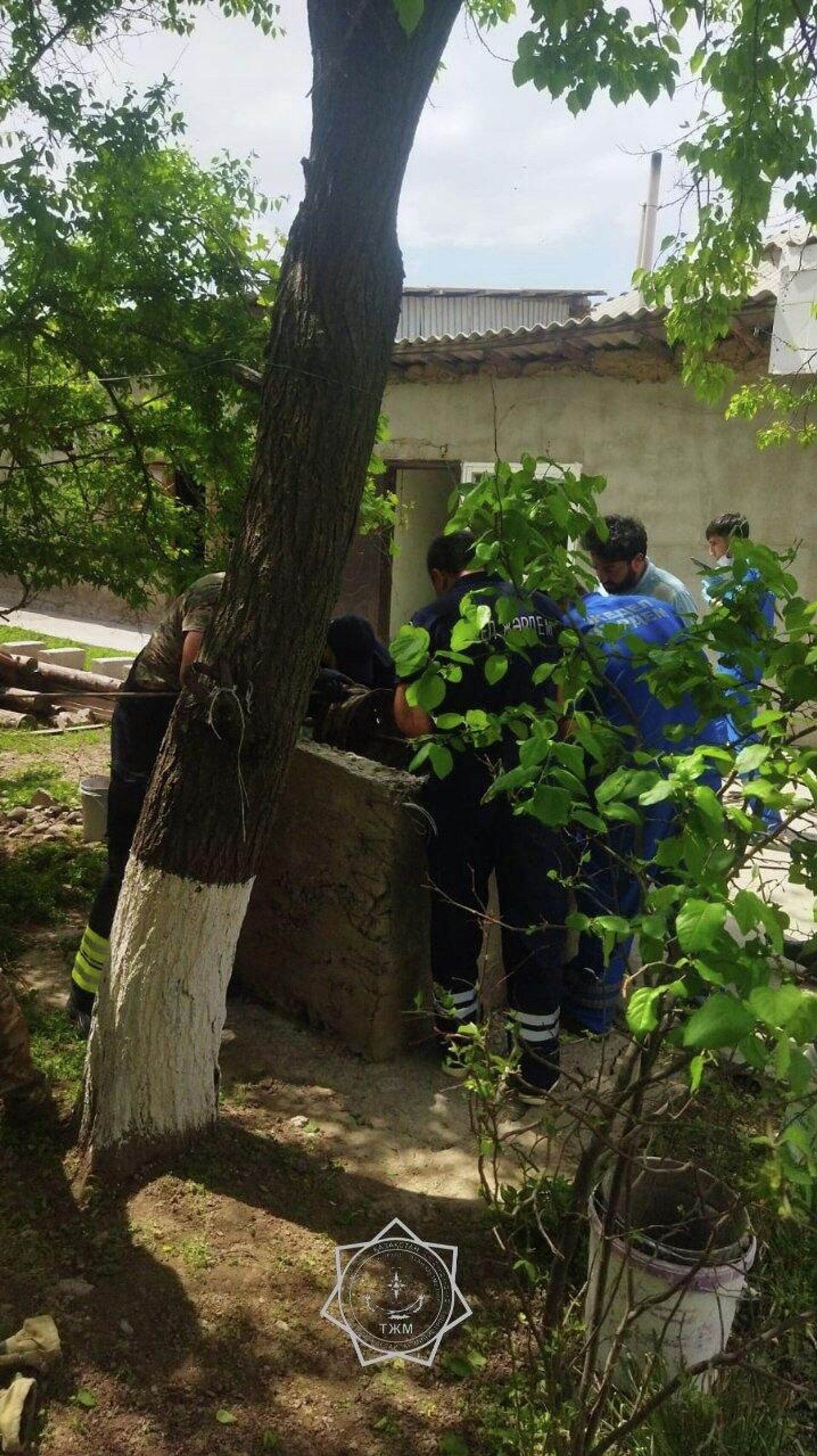 Шымкентте қыз бала тереңдігі 24 метр құдыққа құлап кетті - Sputnik Қазақстан, 1920, 26.04.2026