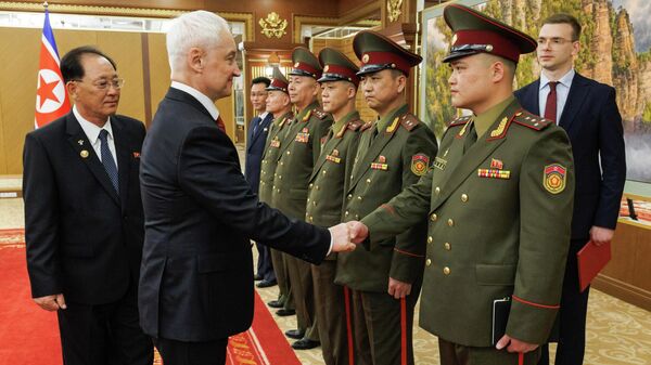 Глава Минобороны РФ вручил ордена Мужества военнослужащим Корейской Народной Армии - Sputnik Казахстан