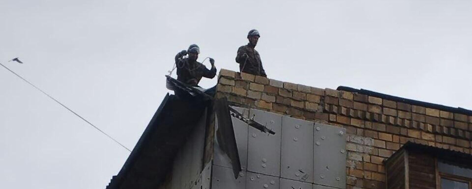 Қарағанды облысында дүлей дауыл бірнеше үйдің шатырын ұшырып кетті - Sputnik Қазақстан, 1920, 27.04.2026