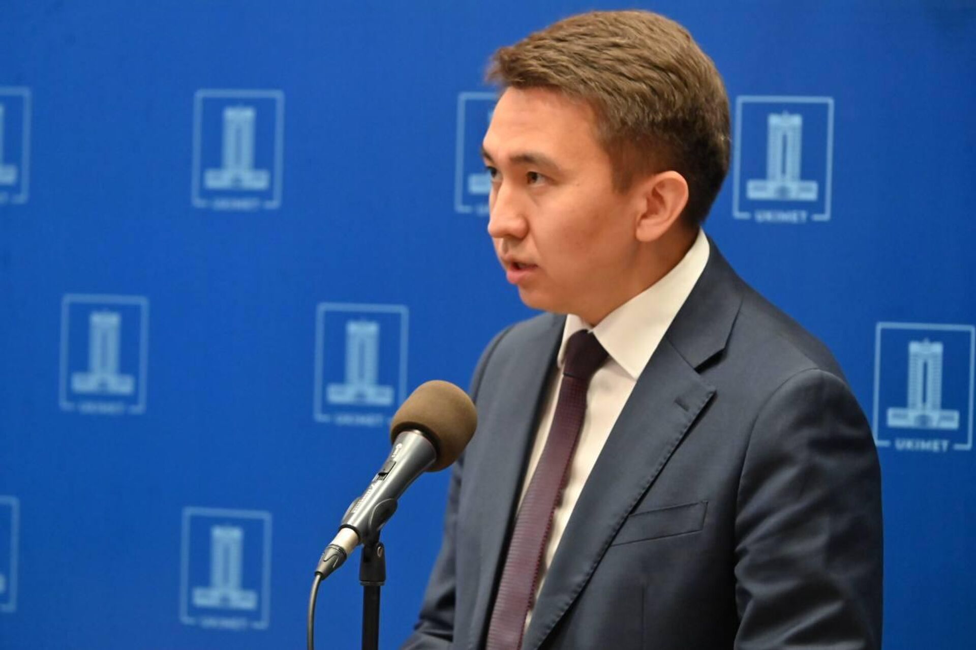 Абай Рахмет, зампред Центра международных программ - Sputnik Казахстан, 1920, 28.04.2026