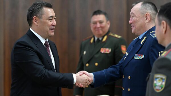 Садыр Жапаров принял руководителей оборонных ведомств государств-членов ШОС - Sputnik Казахстан