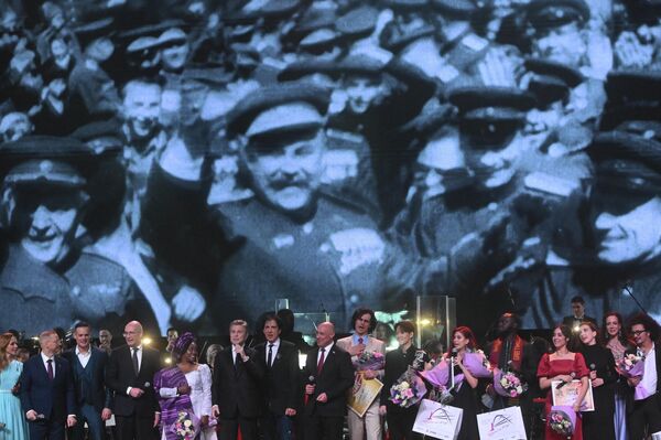 Гала-концерт Международного музыкального конкурса-фестиваля Дорога на Ялту-2026 в Москве - Sputnik Казахстан