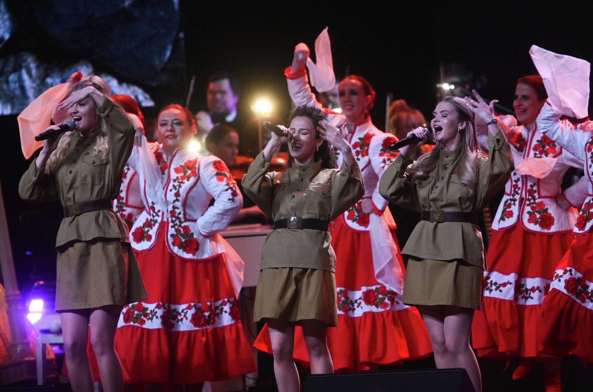 Гала-концерт Международного музыкального конкурса-фестиваля Дорога на Ялту-2026 в Москве - Sputnik Казахстан, 1920, 29.04.2026