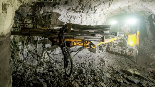 Добыча золота на руднике Ирокинда в Бурятии - Sputnik Казахстан