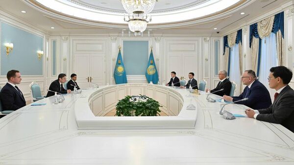 Қасым-Жомарт Тоқаев NVIDIA және Firebird AI компанияларының өкілдерін қабылдады - Sputnik Қазақстан