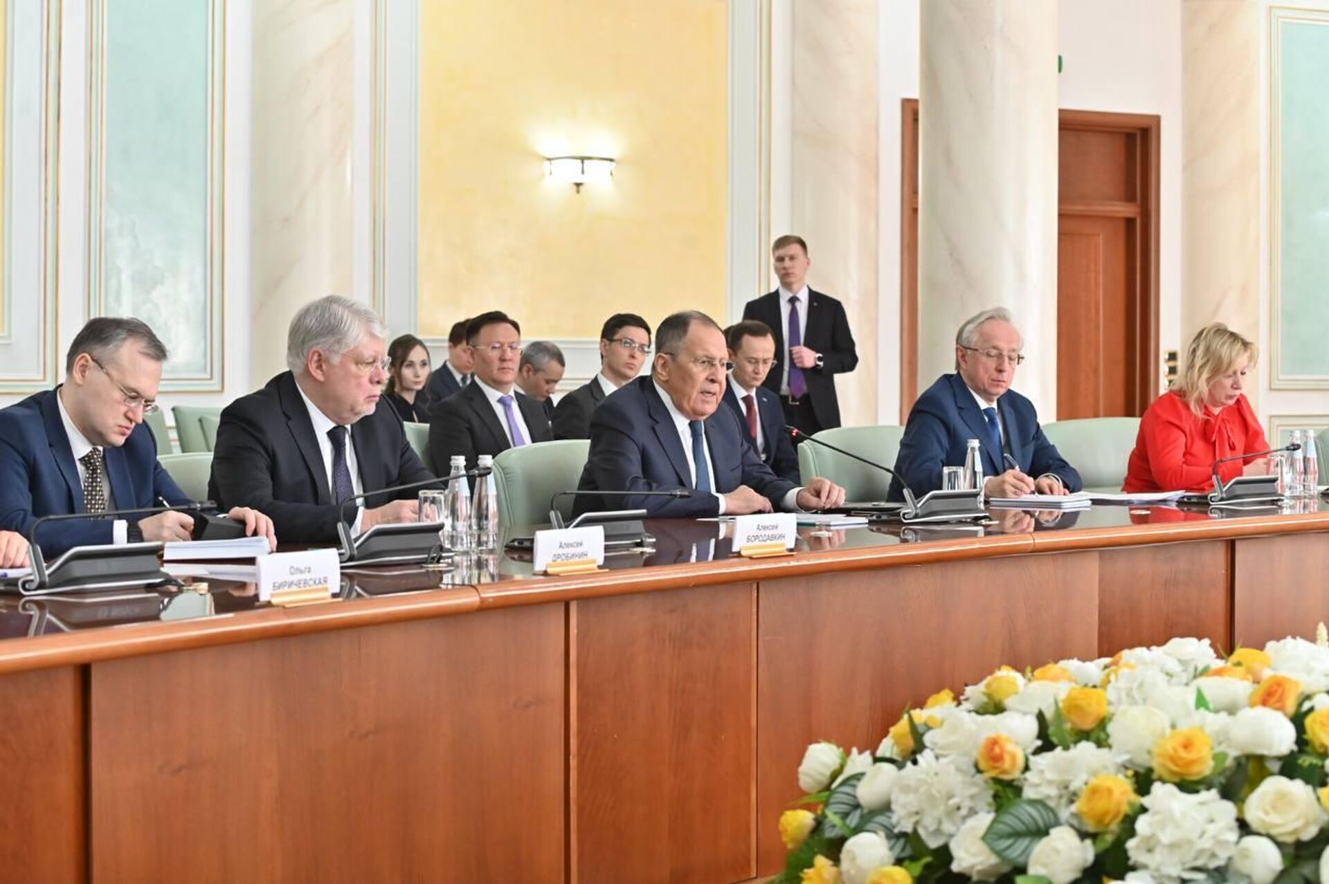 Главы МИД России и Казахстана Сергей Лавров и Ермек Кошербаев проводят переговоры в Астане - Sputnik Казахстан, 1920, 30.04.2026