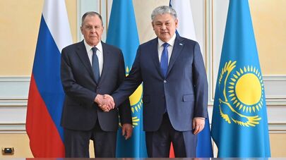  Министр иностранных дел Казахстана Ермек Кошербаев встретил главу МИД России Сергея Лаврова