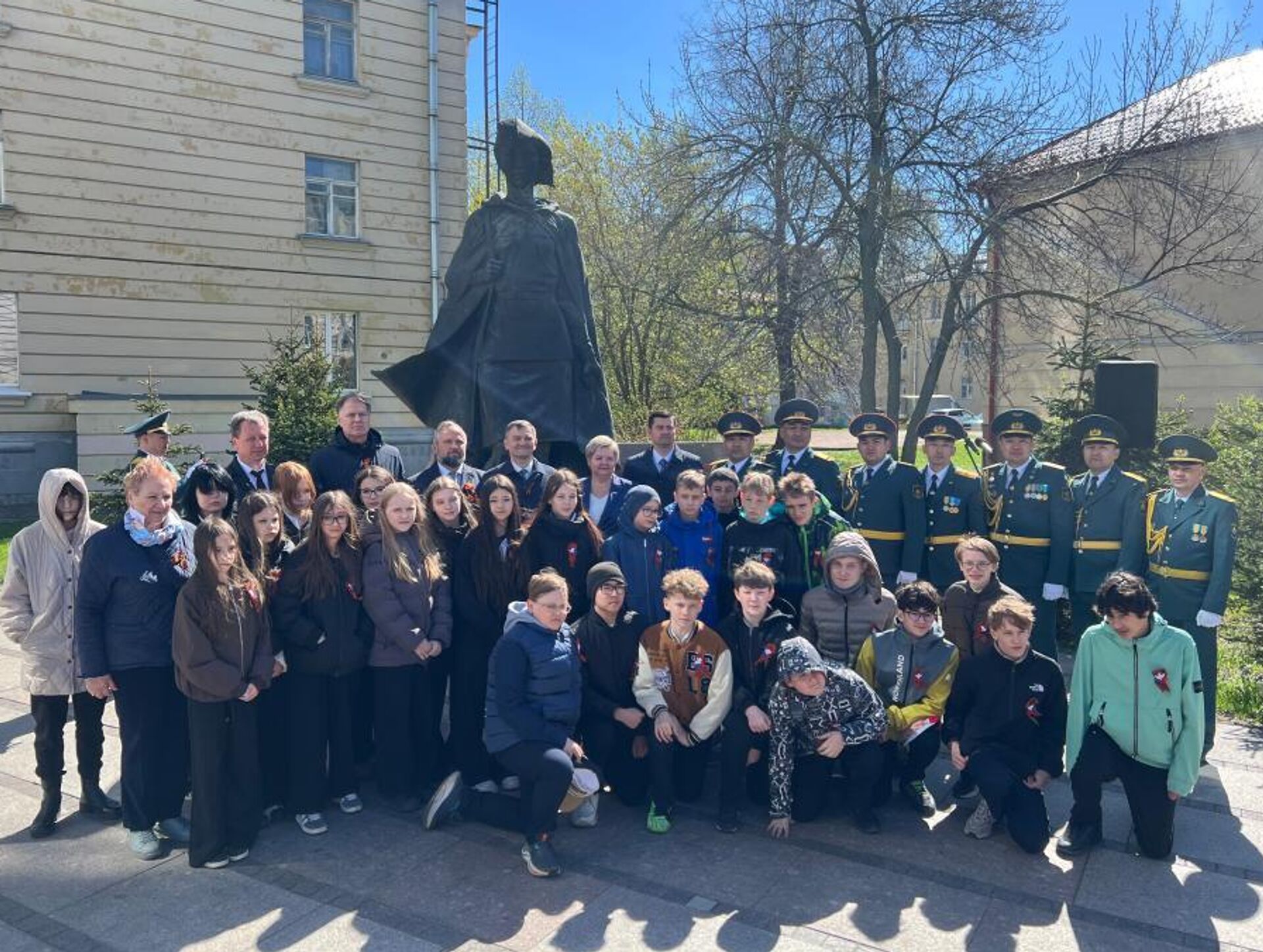 В Санкт-Петербурге почтили память Героя Советского Союза Алии Молдагуловой
 - Sputnik Қазақстан, 1920, 07.05.2026