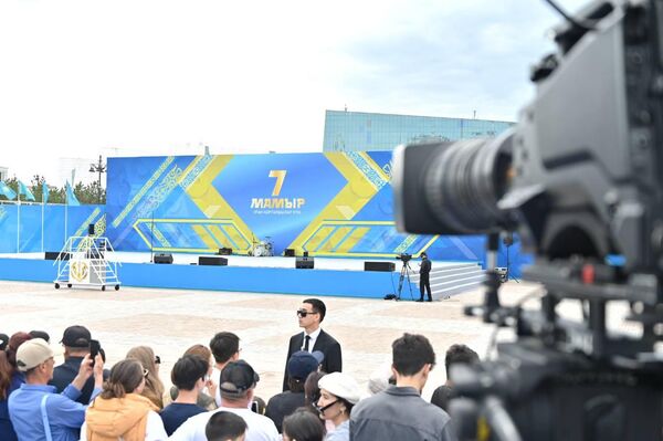 Праздничное мероприятие в честь Дня защитника Отечества в Астане - Sputnik Казахстан