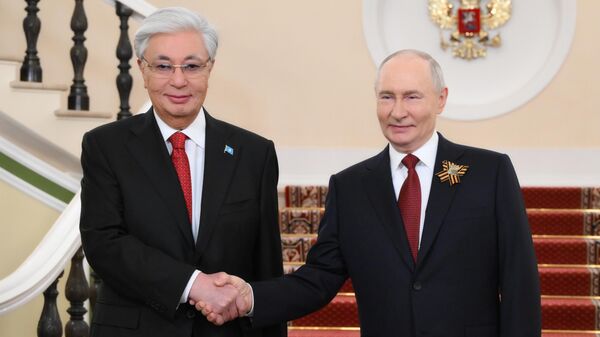 Касым-Жомарт Токаев и Владимир Путин в Москве  - Sputnik Казахстан
