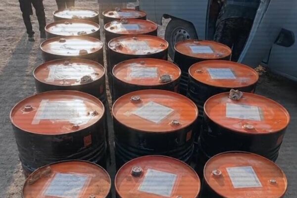 Полицейлер &quot;Қазақмыс&quot; аумағынан жанар-жағармай ұрлау схемасын анықтады - Sputnik Қазақстан