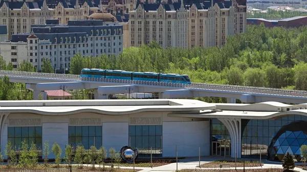 Касым-Жомарт Токаев запустил работу Astana LRT  - Sputnik Казахстан