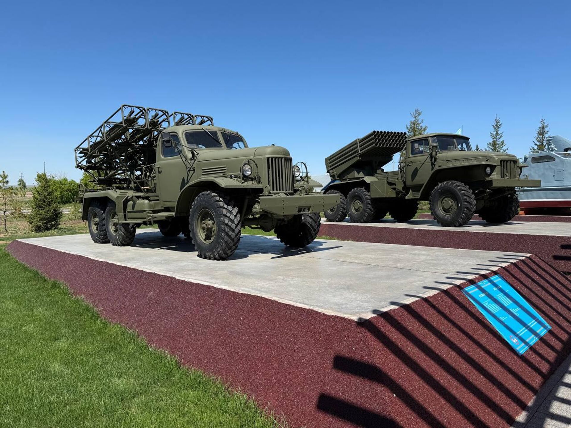 Экспонаты филиала Военно-исторического музея Национального военно-патриотического центра ВС РК в селе Родина Экспонаты филиала Военно-исторического музея Национального военно-патриотического центра ВС РК в селе Родина - Sputnik Казахстан, 1920, 18.05.2026