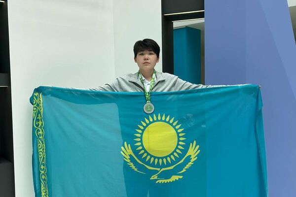 Казахстанские школьники завоевали шесть медалей на международной биологической олимпиаде OIBO-2026
Казахстанские школьники завоевали шесть медалей на международной биологической олимпиаде OIBO-2026
- Sputnik Казахстан