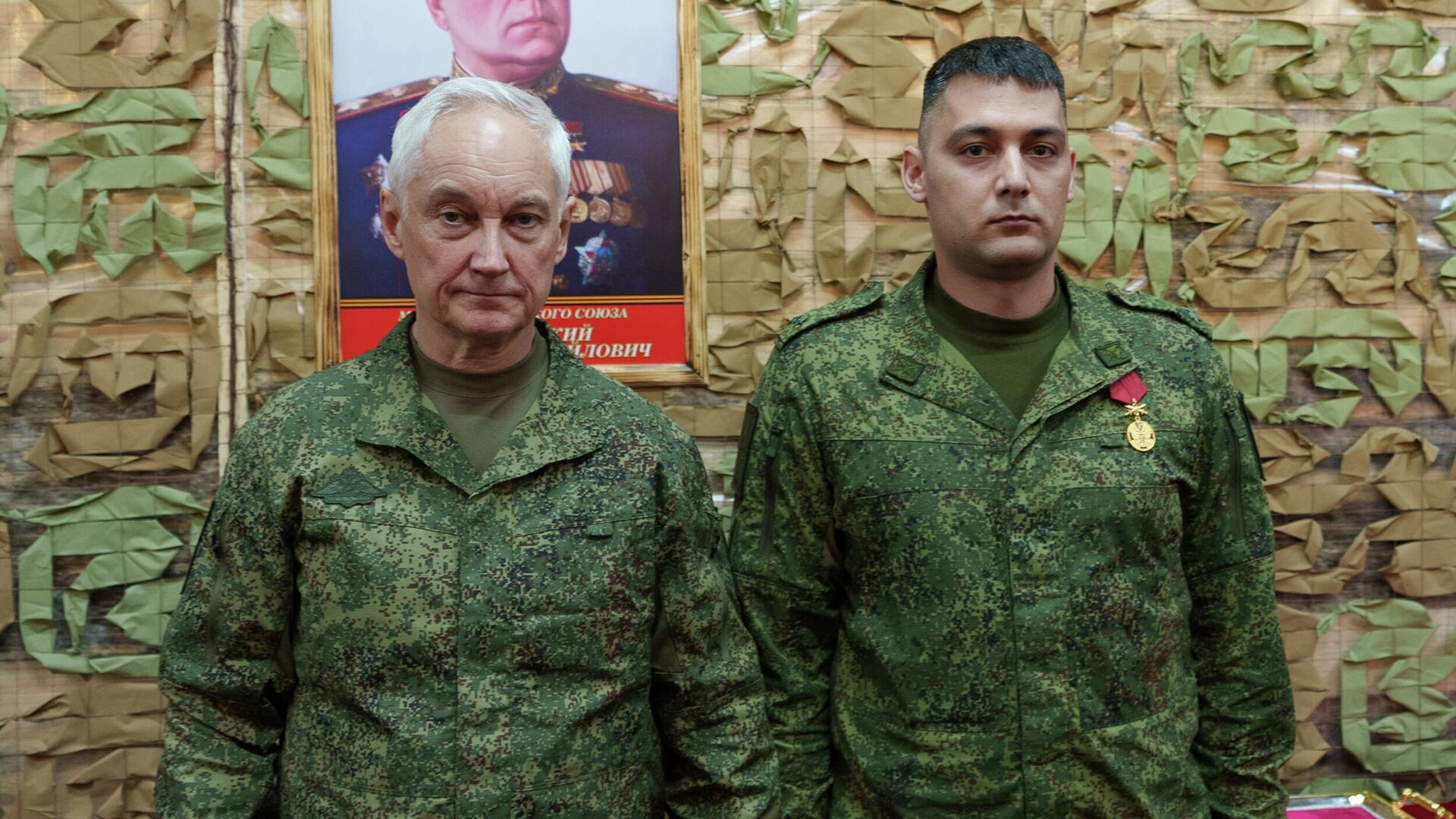 Министр обороны РФ Андрей Белоусов проинспектировал группировку войск Восток Министр обороны РФ Андрей Белоусов проинспектировал группировку войск Восток - Sputnik Казахстан, 1920, 25.05.2026