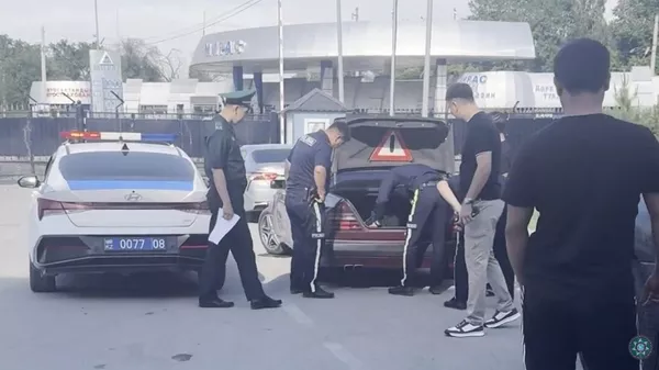Пограничники Казахстана пресекли 2400 попыток контрабанды ГСМ с начала года - КНБ