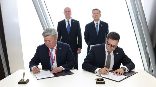 На полях ПМЭФ-2026 подписано Соглашение о дополнительных поставках российского газа в Казахстан в 2026 году
  - Sputnik Қазақстан