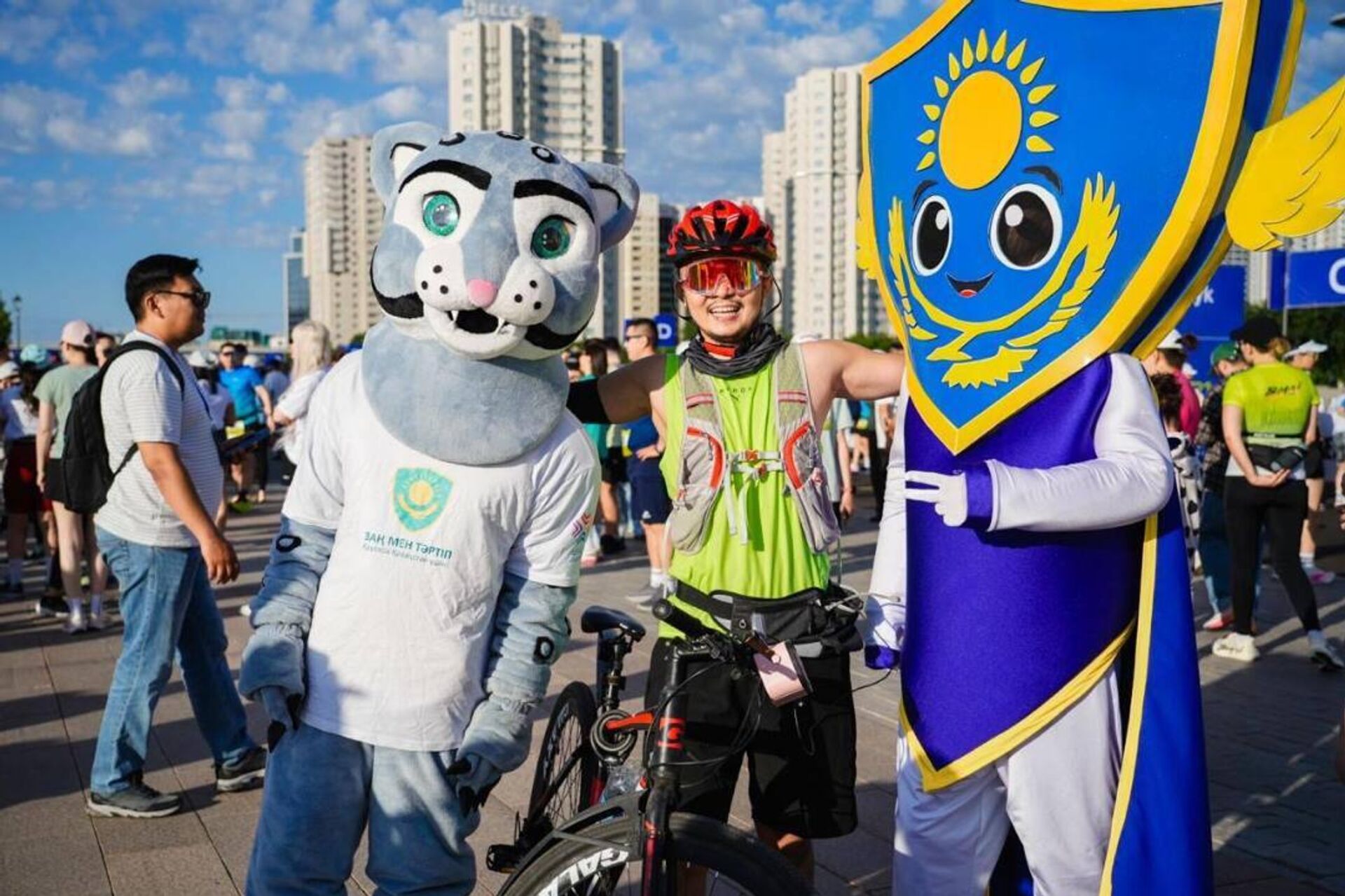 Astana Half Marathon 2026 установил рекорд по числу иностранных участников Astana Half Marathon 2026 установил рекорд по числу иностранных участников - Sputnik Казахстан, 1920, 07.06.2026
