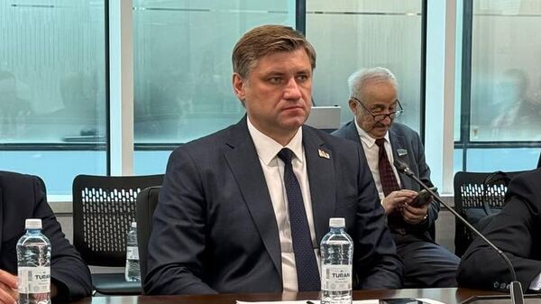 Посол Беларуси в Казахстане Алексей Богданов на форуме в Астане - Sputnik Казахстан