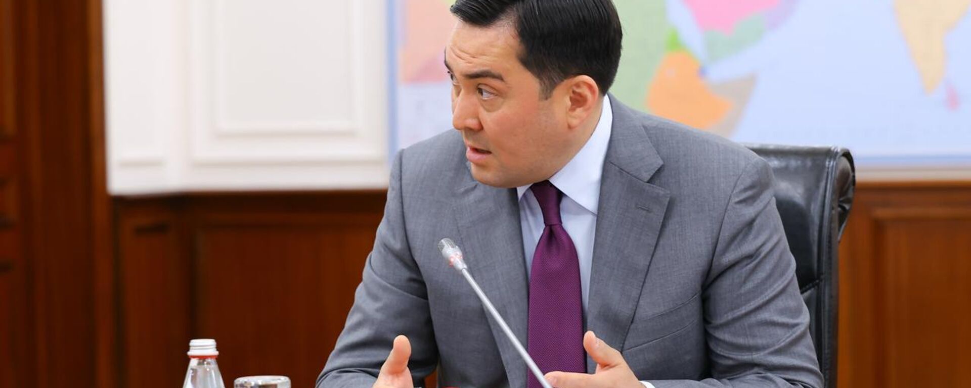 Глава Минэнерго Казахстана Ерлан Аккенженов - Sputnik Казахстан, 1920, 14.07.2026