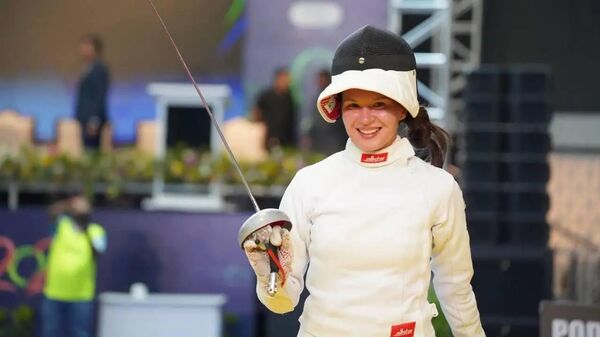 Тарихи алтын: Ирина Бакалдина семсерлесуден Азия чемпионатында жеңімпаз атанды - Sputnik Қазақстан