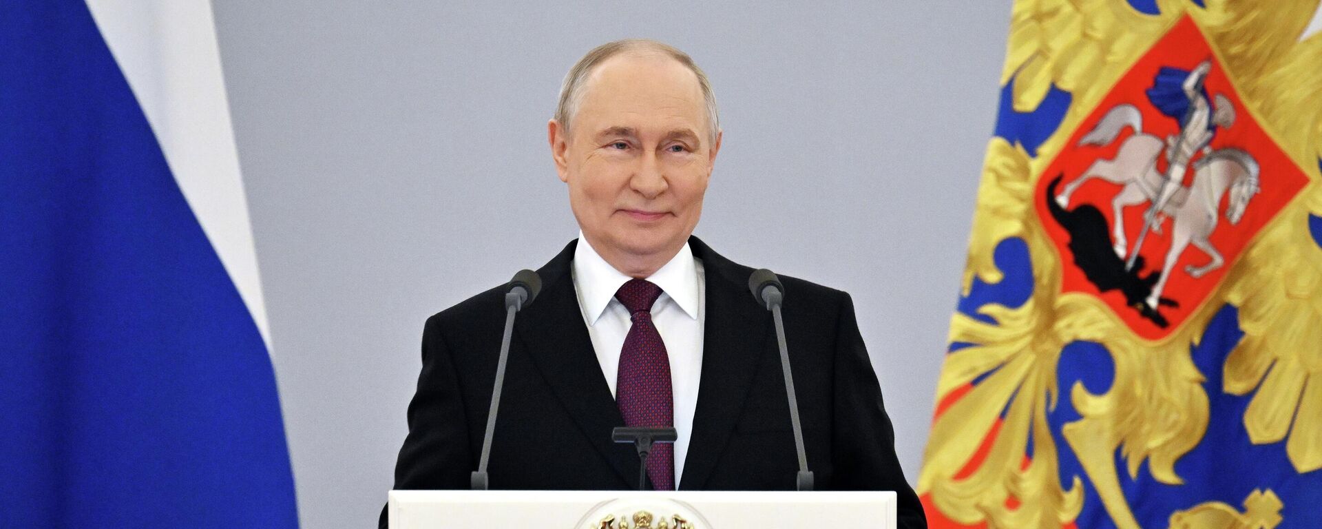 Президент РФ Владимир Путин  - Sputnik Казахстан, 1920, 24.06.2026
