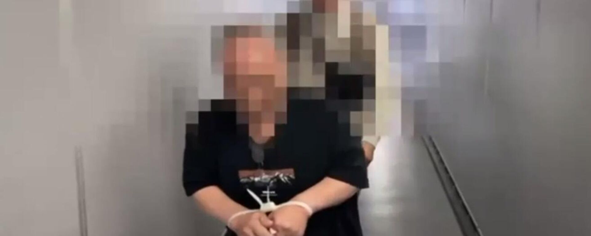 Украинца экстрадировали из Польши в Казахстан по подозрению в наркоторговле   - Sputnik Казахстан, 1920, 24.06.2026