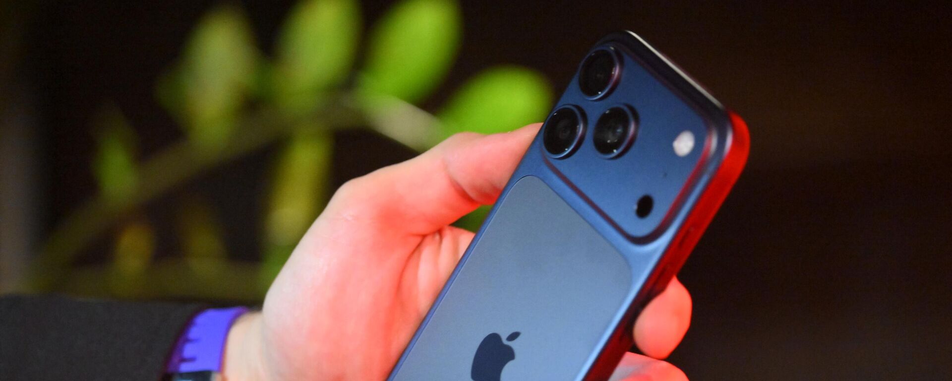 Презентация iPhone 17 в Москве Презентация iPhone 17 в Москве - Sputnik Казахстан, 1920, 25.06.2026