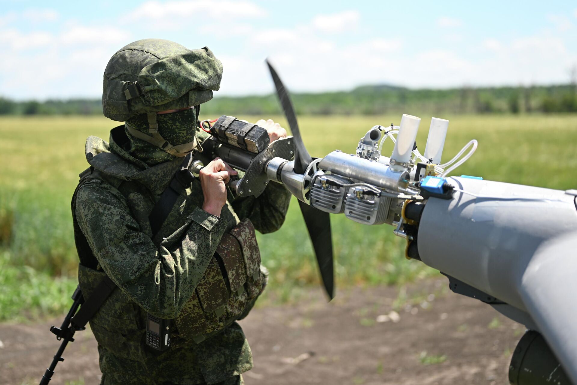 Боевая работа расчета БПЛА БМ-70 группировки войск Центр на Добропольском направлении СВО - Sputnik Казахстан, 1920, 01.07.2026