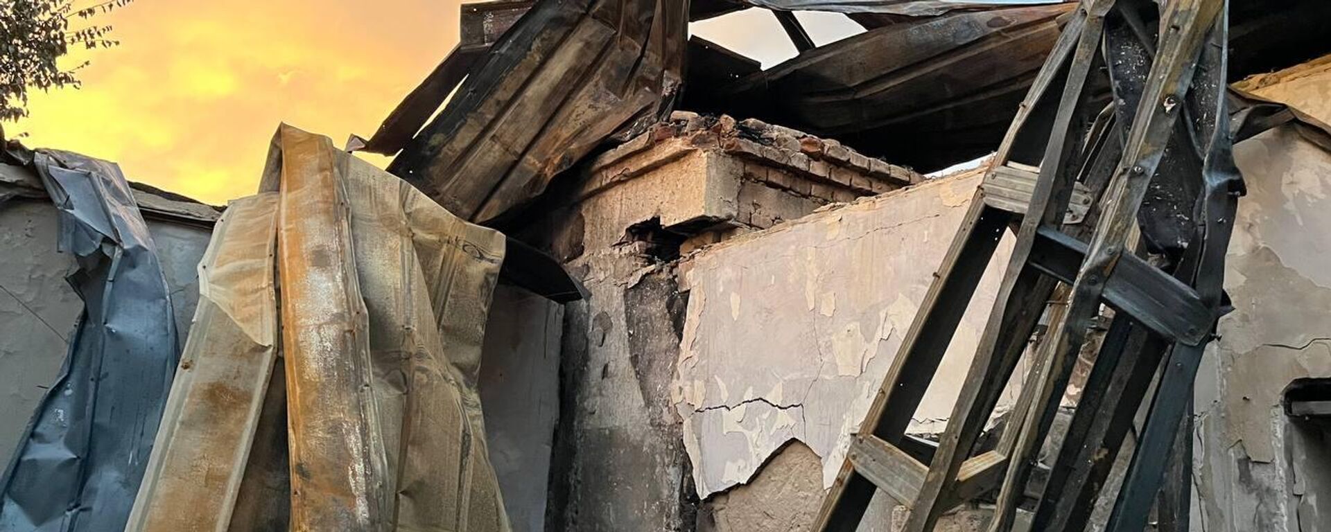 Алматы облысындағы Белбұлақ ауылында алты отбасы баспанасыз қалды - Sputnik Қазақстан, 1920, 02.07.2026