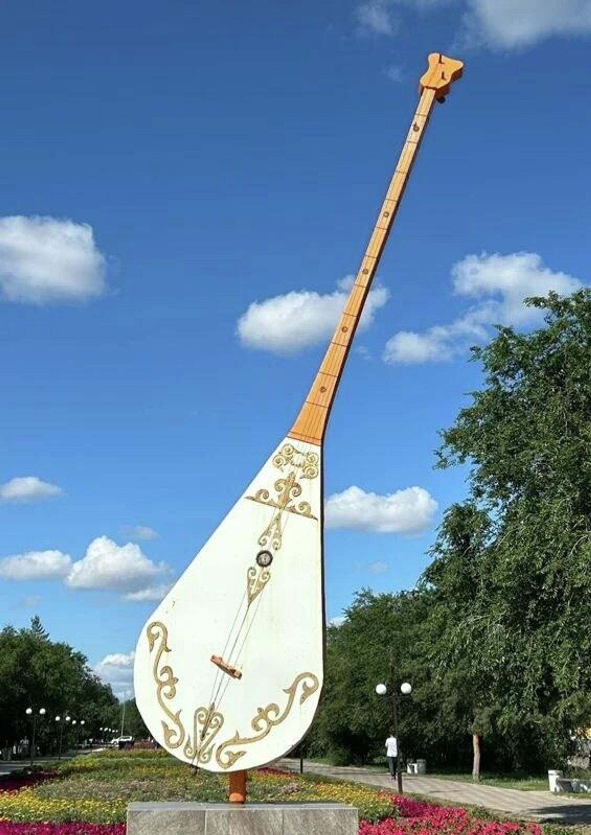 Домбыра, Ақтөбе Домбыра, Ақтөбе - Sputnik Қазақстан, 1920, 03.07.2026
