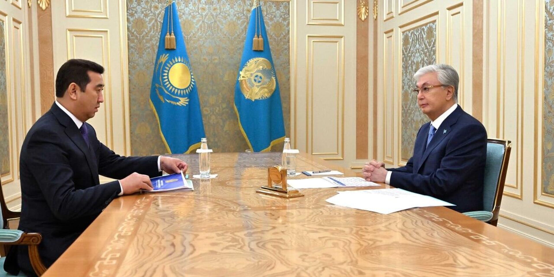 Касым-Жомарт Токаев принял министра сельского хозяйства Айдарбека Сапарова - Sputnik Казахстан, 1920, 10.07.2026