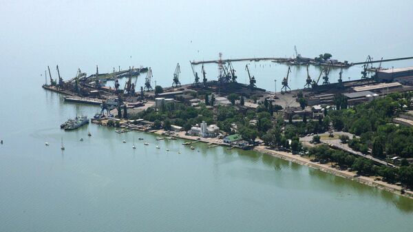 Вид Таганрогского порта на Азовском море, архивное фото - Sputnik Казахстан