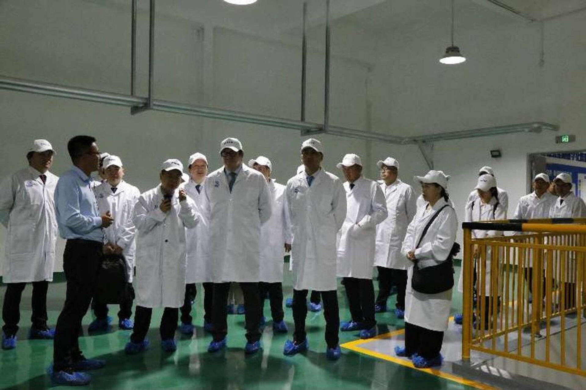 Казахстанская делегация ознакомилась с передовыми технологиями предприятий CNNC в КНР Казахстанская делегация ознакомилась с передовыми технологиями предприятий CNNC в КНР - Sputnik Казахстан, 1920, 11.07.2026