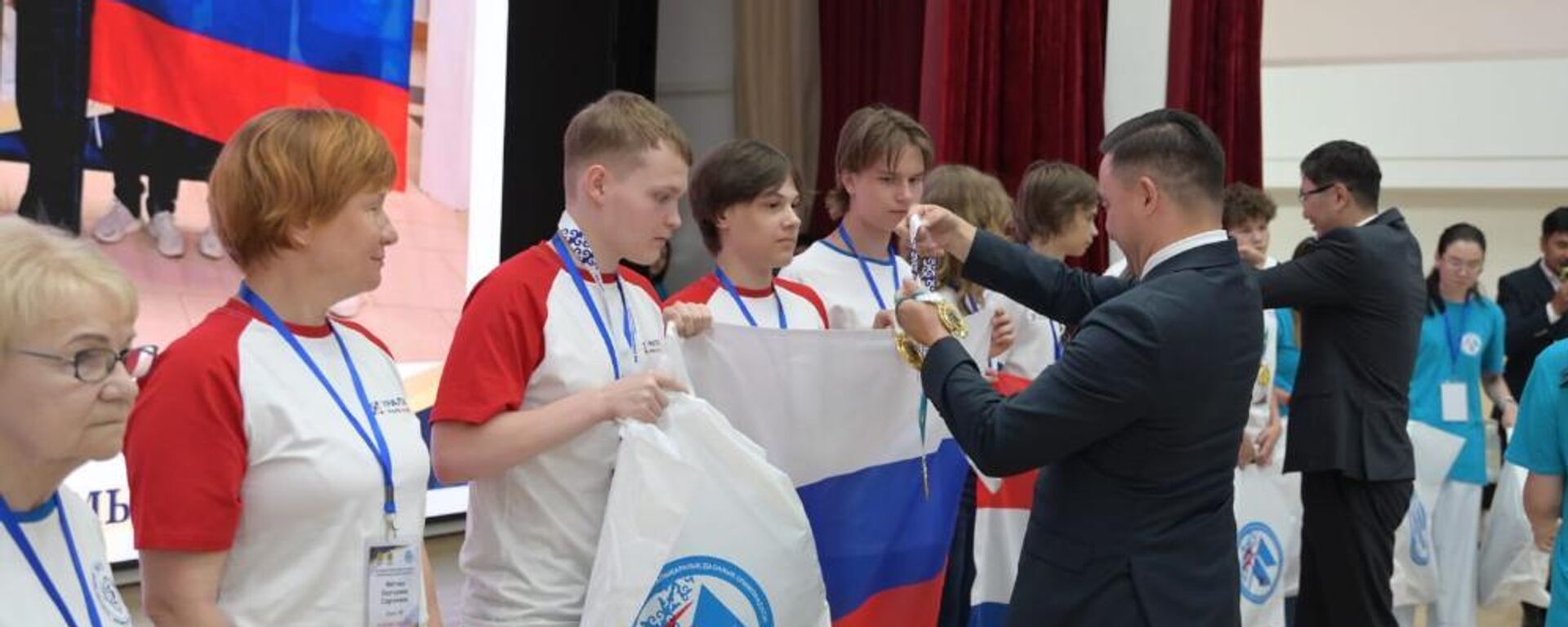 VIII Международная полевая олимпиада юных геологов в Аастане VIII Международная полевая олимпиада юных геологов в Аастане - Sputnik Казахстан, 1920, 16.07.2026