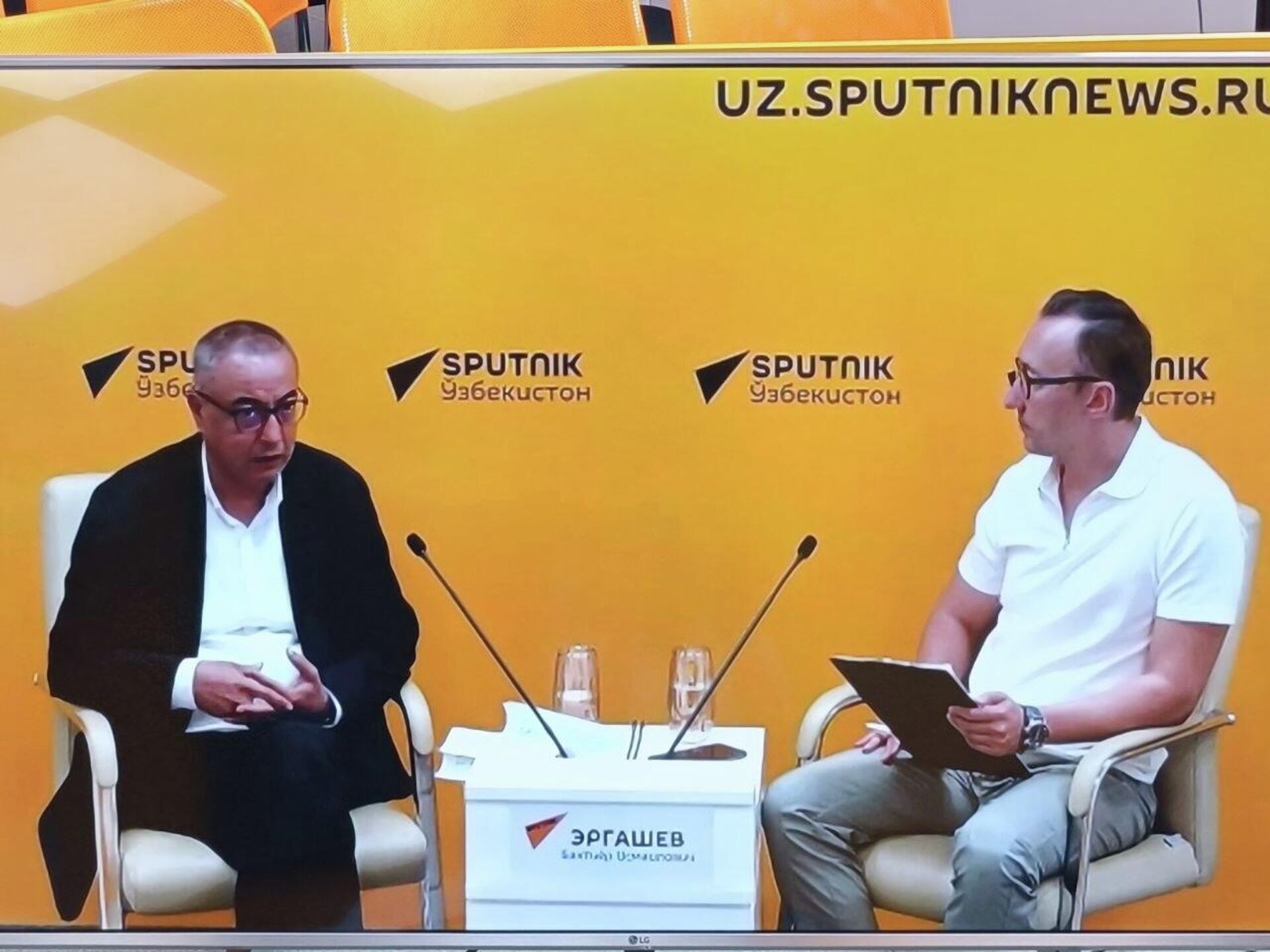 Директор центра исследовательских инициатив Ma'no Бахтиёр Эргашев - Sputnik Казахстан, 1920, 21.07.2026