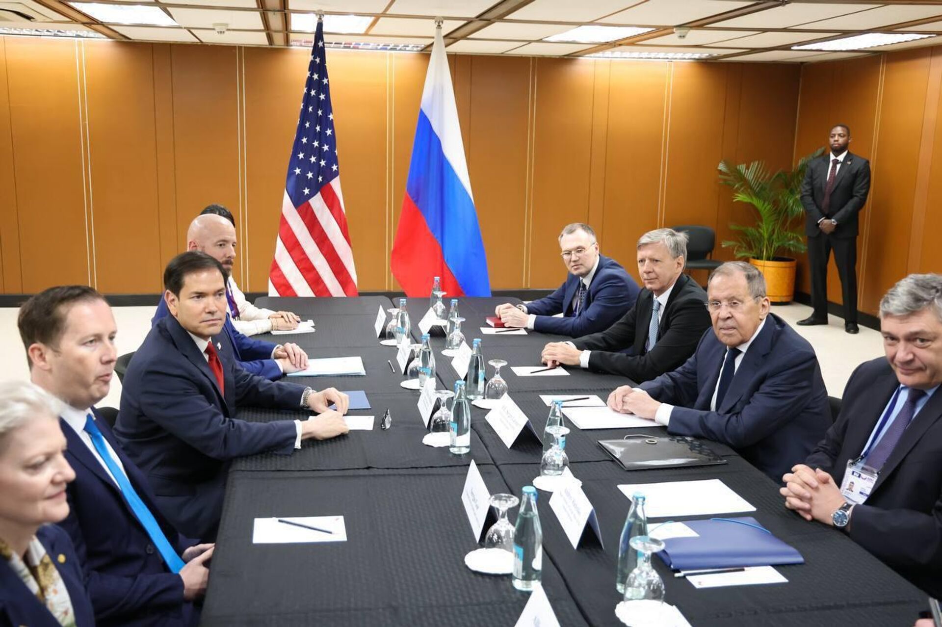 Глава МИД России Сергей Лавров и госсекретарь США Марко Рубио встретились в Маниле - Sputnik Казахстан, 1920, 23.07.2026