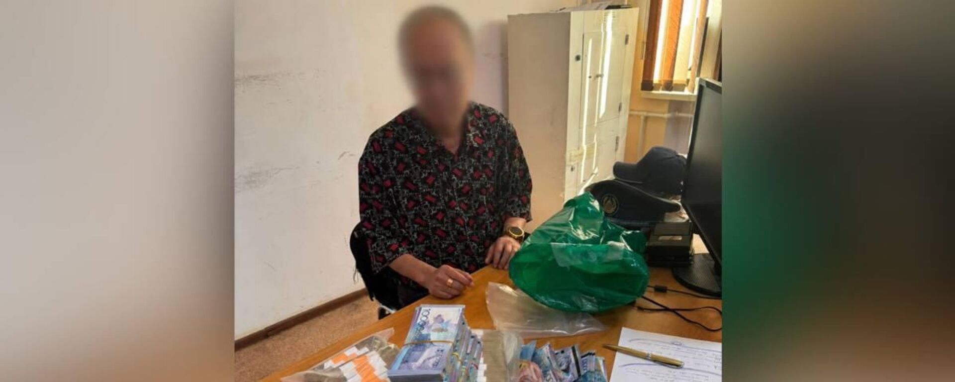 Қостанай тұрғыны алаяқтарға 15 млн теңгесін беріп жібере жаздады - Sputnik Қазақстан, 1920, 26.07.2026