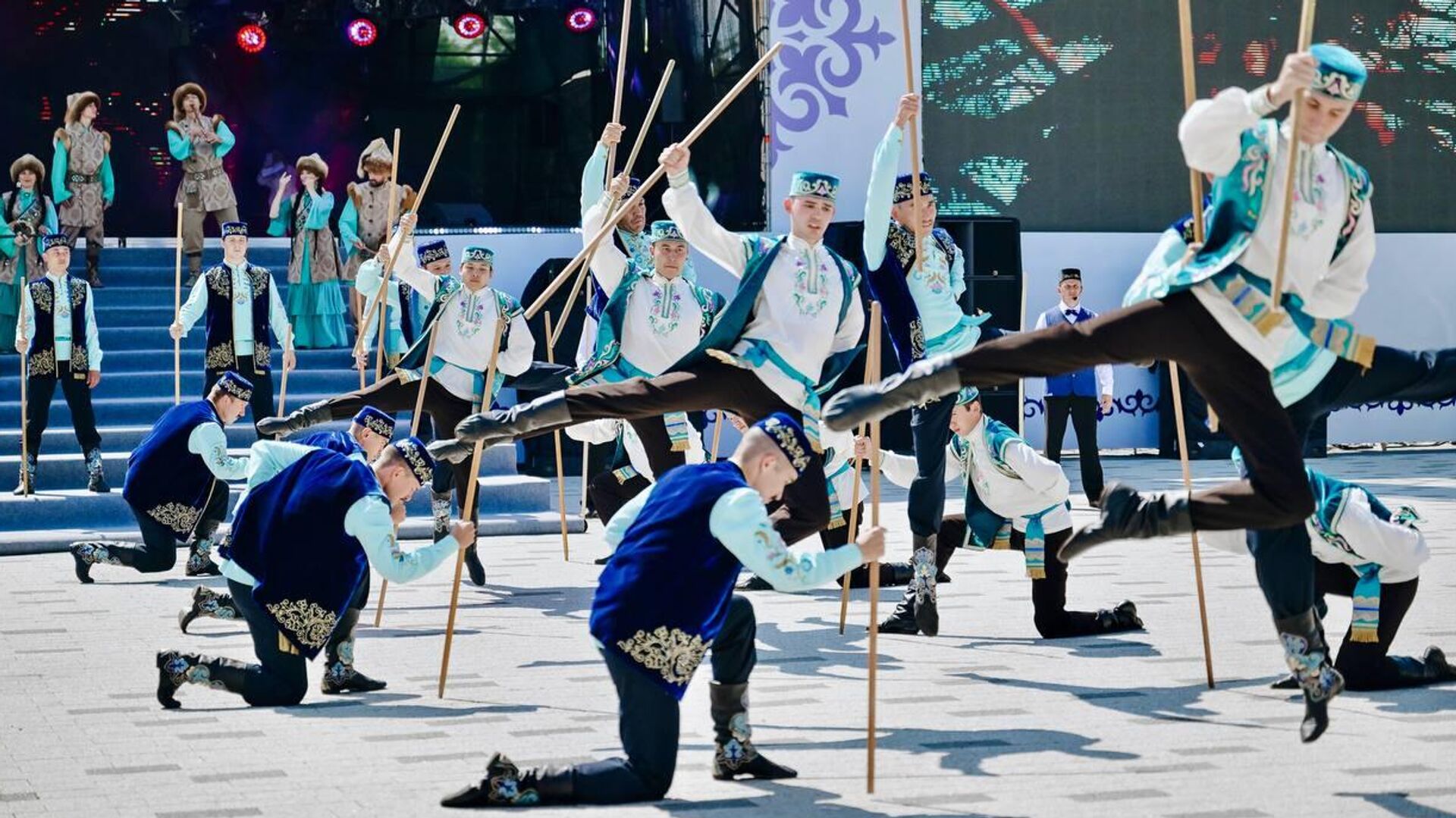 Международный QYZYLJAR SABANTUI – 2026 в Петропавловске Международный QYZYLJAR SABANTUI – 2026 в Петропавловске - Sputnik Казахстан, 1920, 27.07.2026