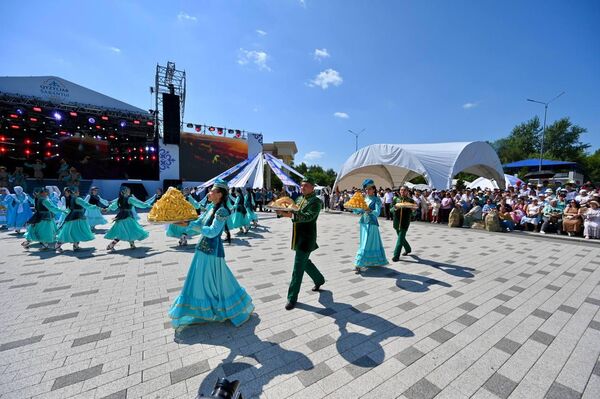Международный QYZYLJAR SABANTUI – 2026 в Петропавловске Международный QYZYLJAR SABANTUI – 2026 в Петропавловске - Sputnik Казахстан