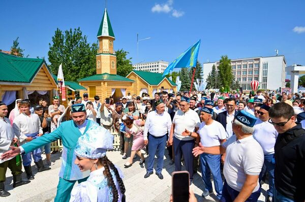 Международный QYZYLJAR SABANTUI – 2026 в Петропавловске Международный QYZYLJAR SABANTUI – 2026 в Петропавловске - Sputnik Казахстан