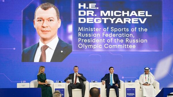 Министр спорта РФ Михаил Дегтярёв на Всемирном фиджитал-саммите в рамках Игр Будущего - Sputnik Казахстан