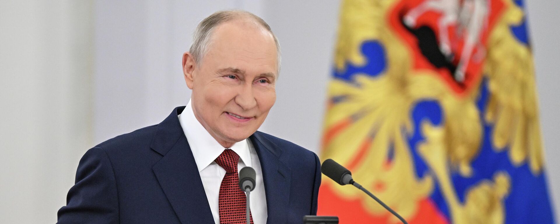 Владимир Путин Владимир Путин - Sputnik Казахстан, 1920, 29.07.2026