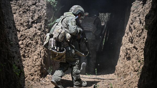 Боевое слаживание штурмовиков группировки войск Центр на Днепропетровском направлении СВО - Sputnik Казахстан