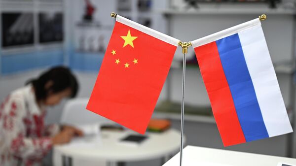 IX Российско-Китайское ЭКСПО в Екатеринбурге - Sputnik Казахстан