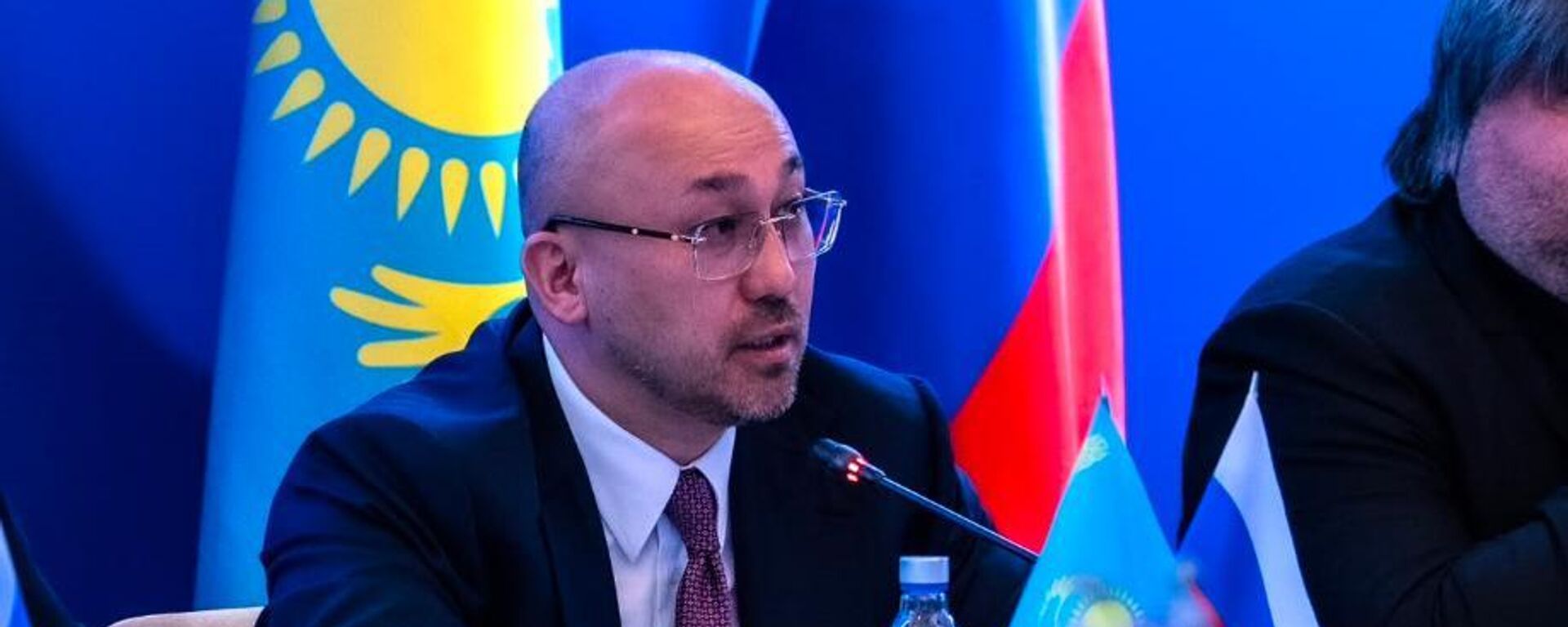 Посол Казахстана в РФ Даурен Абаев выступил на III Казахстанско-Российском медиафоруме Посол Казахстана в РФ Даурен Абаев выступил на III Казахстанско-Российском медиафоруме - Sputnik Казахстан, 1920, 03.08.2026