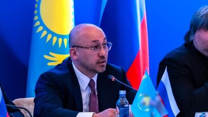 Посол Казахстана в РФ Даурен Абаев выступил на III Казахстанско-Российском медиафоруме