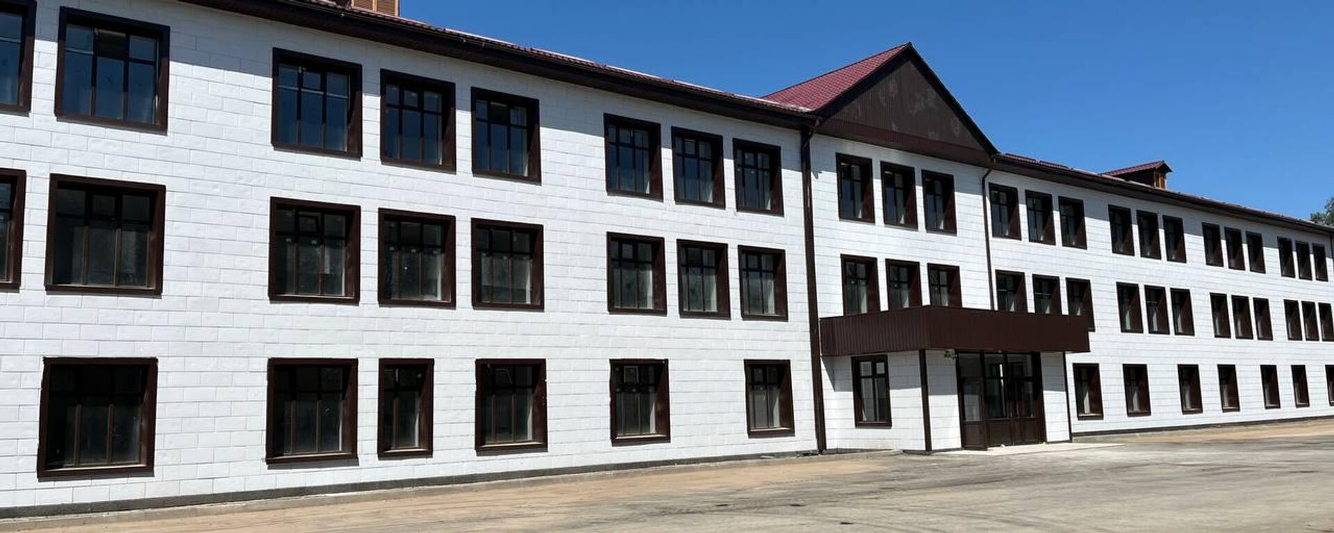 Алматы облысының Нұра ауылындағы жөнделіп жатқан мектеп Алматы облысының Нұра ауылындағы жөнделіп жатқан мектеп - Sputnik Қазақстан, 1920, 06.08.2026